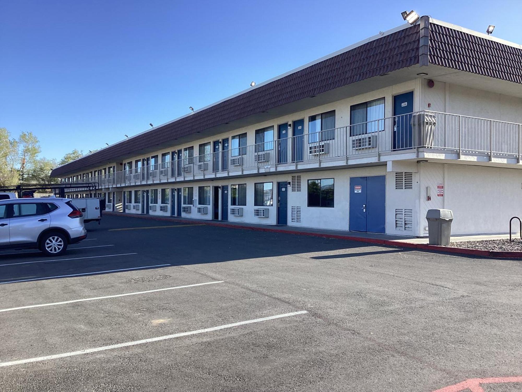 Motel 6-Reno, Nv - Livestock Events Center Exterior photo