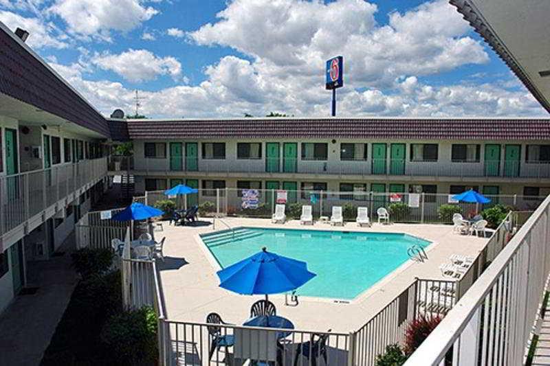 Motel 6-Reno, Nv - Livestock Events Center Exterior photo